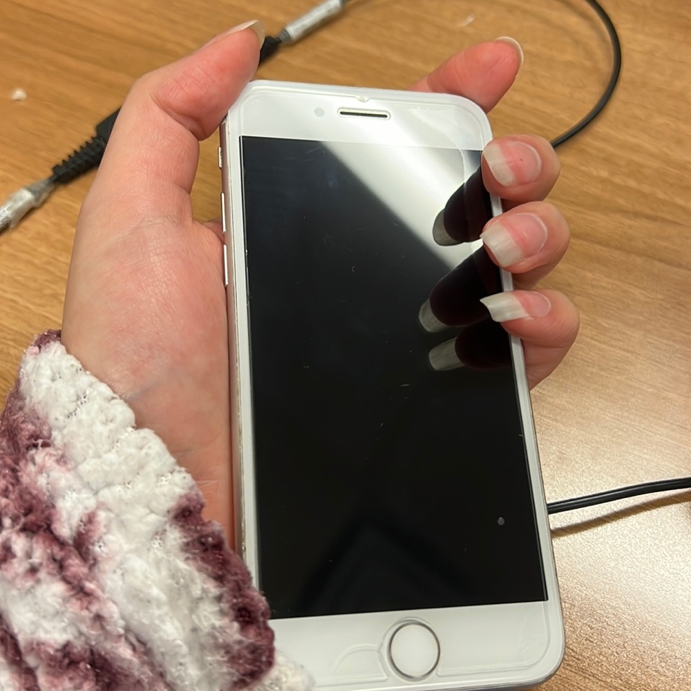 COPY - iPhone 8/ unlocked